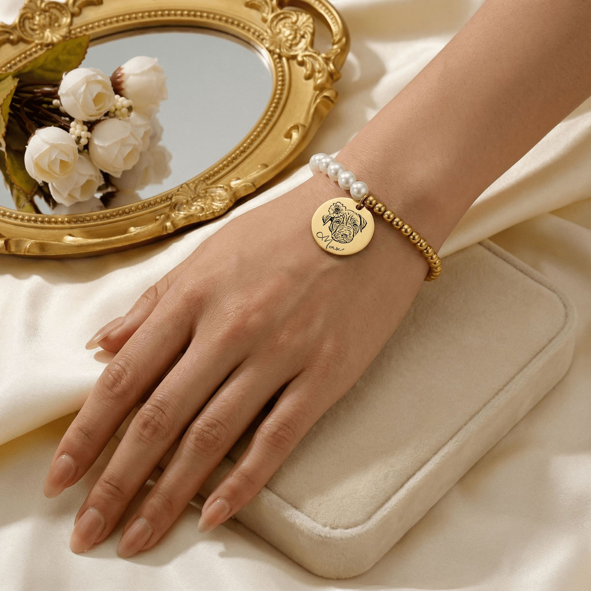 Dog Premium Pearl Bracelet